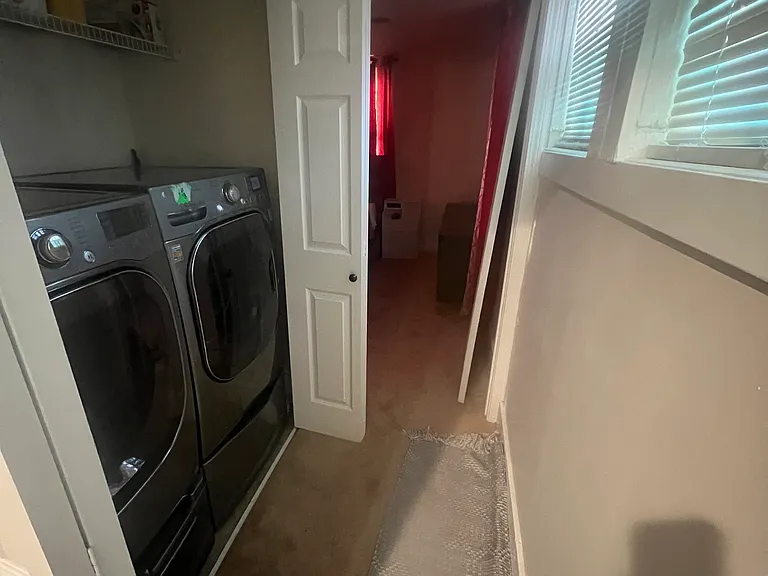 1843 Lakewood Ave SE — Photo 25