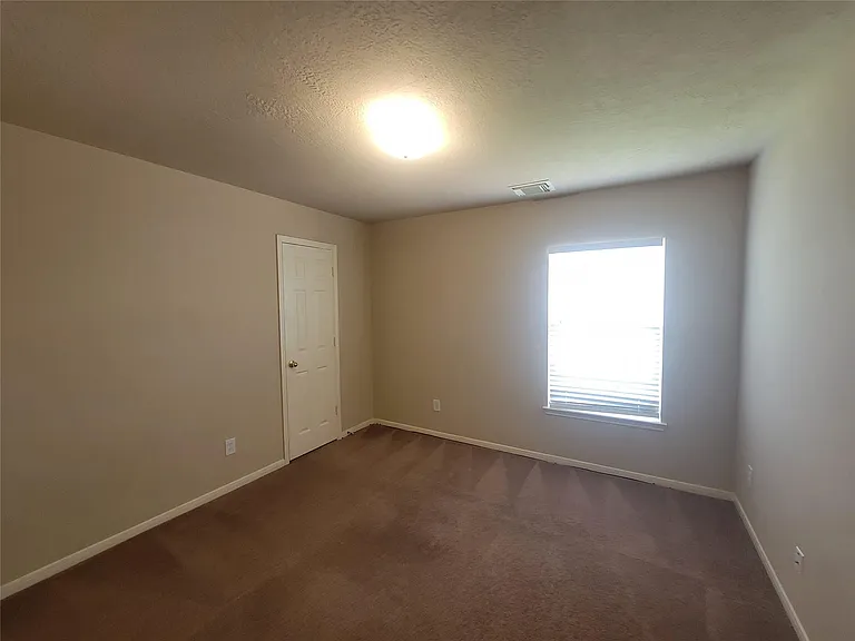 3110 Clover Ranch Cir — Photo 26