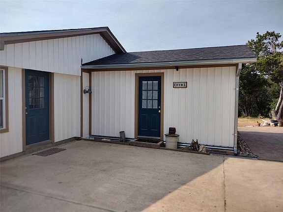 4th image of 22303 Honeycomb Ln