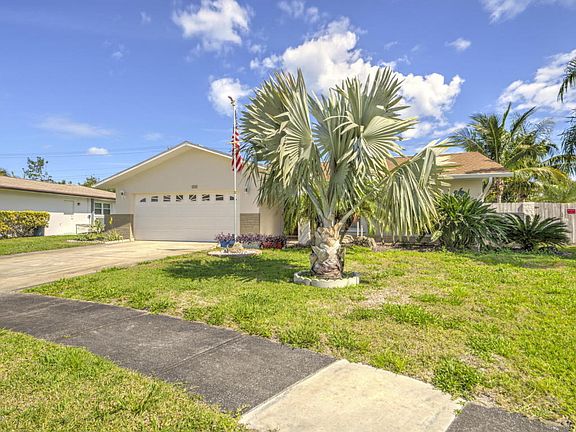 2nd image of 311 Trinidad Dr