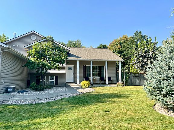 4th image of 2093 E Greenleaf Ln