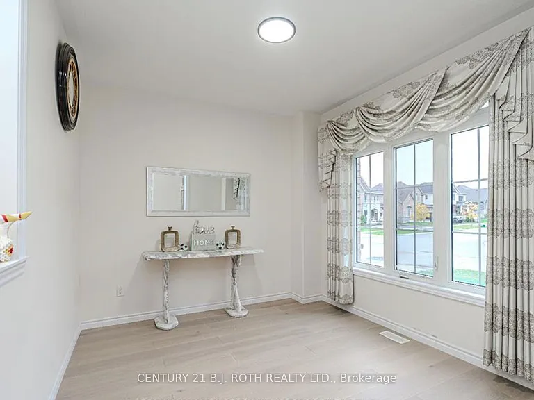3027 Monarch Dr — Photo 6