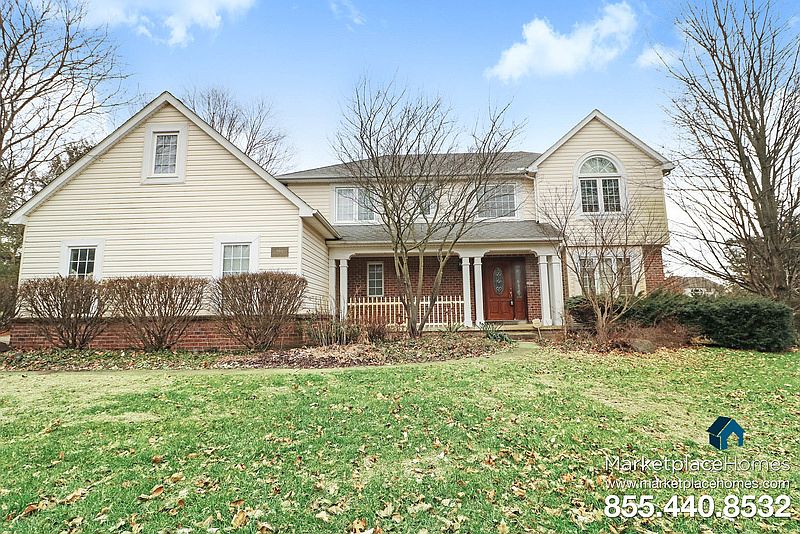 1st image of 9481 Sherwood Dr