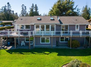 8196 Comox Rd, Blaine, WA 98230