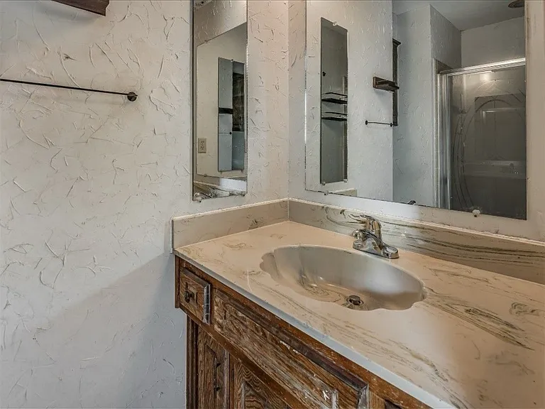 2525 Sequoia Park Dr — Photo 8