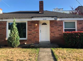 1219 N 46th St, Seattle, WA 98103