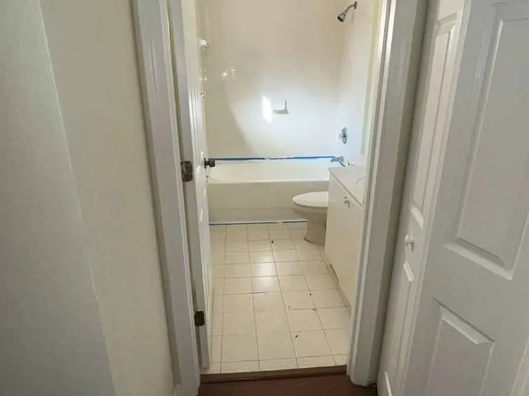 825 SW 6th Pl — Photo 10