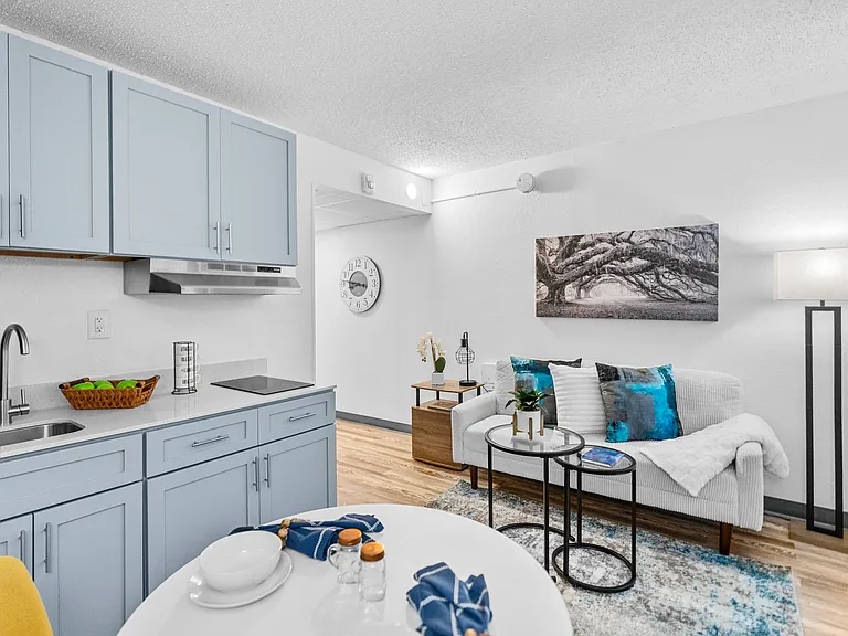 GoodHomes Cedar Creek — Photo 8