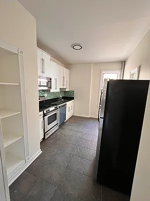 Rented by Space Real Estate | media 20