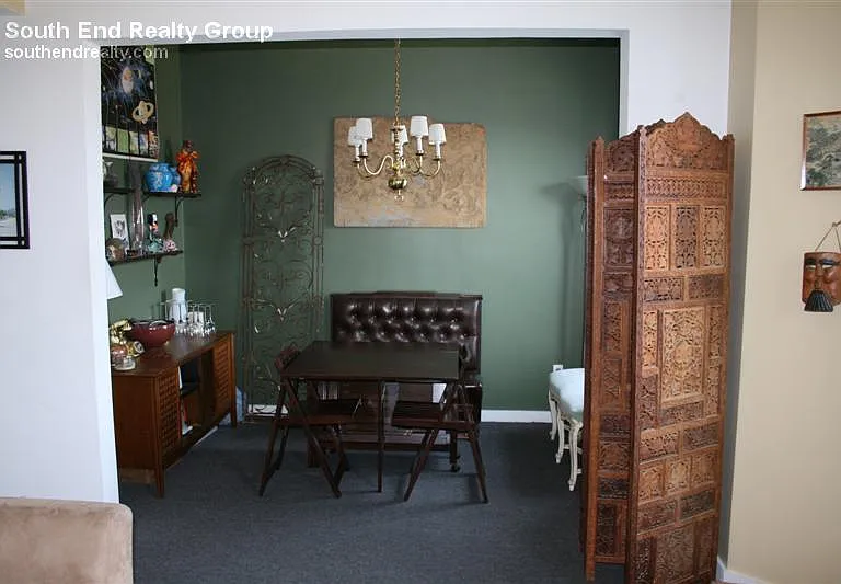 483 E Broadway #6 — Photo 34