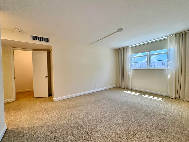 5700 NW 2nd Ave #203 — Photo 19