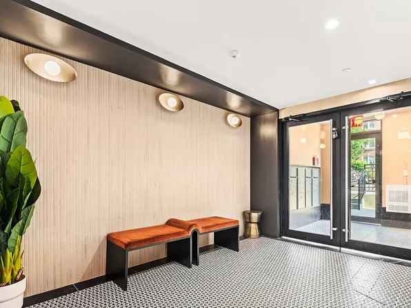 39 Lenox Road image 8 of 21