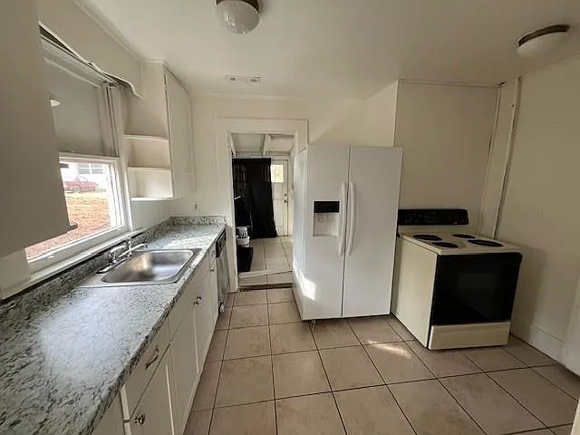 1119 Canton Rd — Photo 3