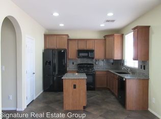 983 Klamath River Ave, Henderson, NV 89002