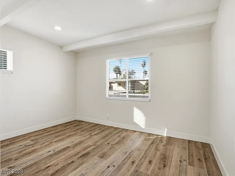 608 Stanford St — Photo 15