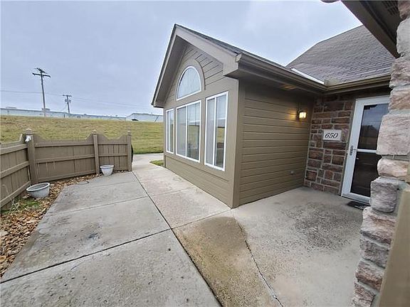 5th image of 650 NE 65th Ter
