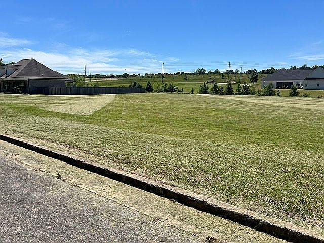 1st image of 8 Ashton Cv