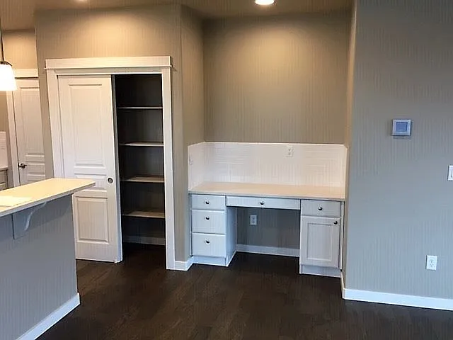 1831 NE Kristi Ct — Photo 7