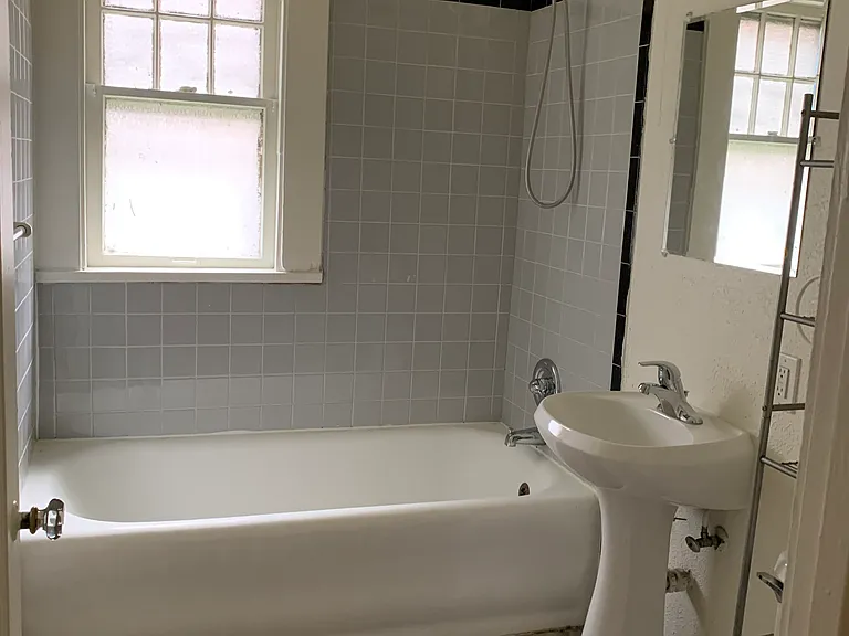12471 Cedar Rd #101 — Photo 6