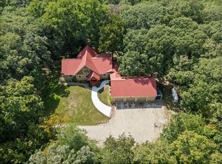 2201 Bevington Park Rd, Saint Charles, IA 50240