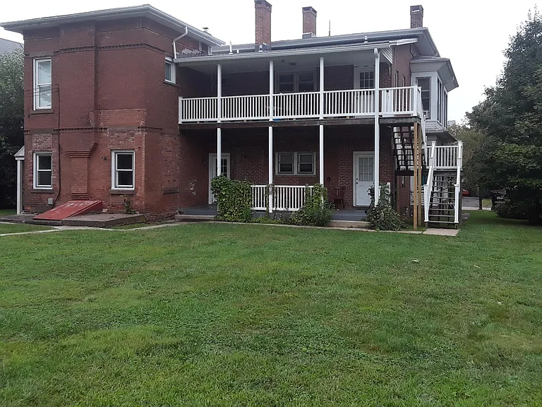 153 Lincoln St #2 — Photo 1
