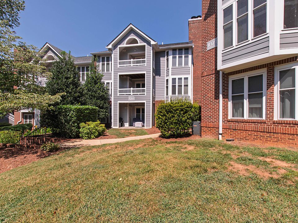 1st image of 1061 Wirewood Dr APT 301