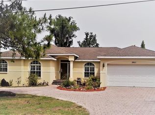 18611 Lakeshore Dr, Lutz, FL 33549