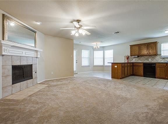5th image of 3620 Wolf Creek Ln