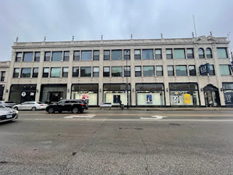 2764 N Milwaukee Ave — Photo 22
