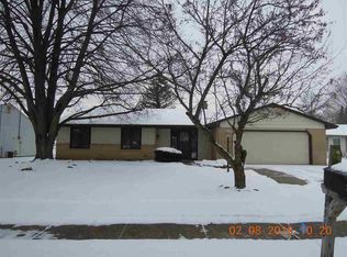 8510 Wealthwood Dr, New Haven, IN 46774