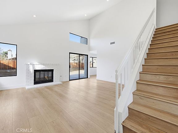 2nd image of 647 E Jenner St