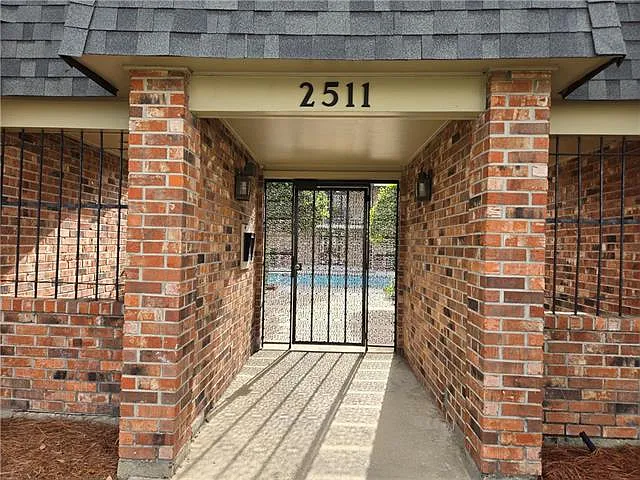 2511 Metairie Lawn Dr #215 — Photo 14