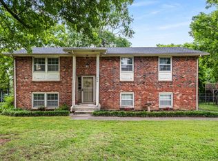 504 Galesburg Ct, Nashville, TN 37217