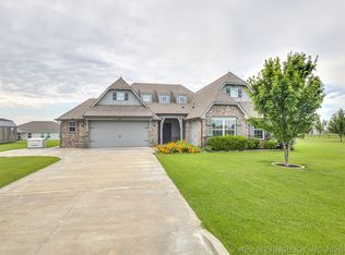 13301 N 59th East Pl, Collinsville, OK 74021