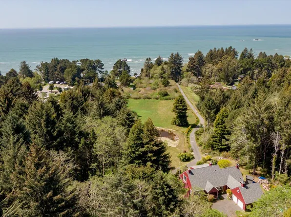 3535 Patricks Point Dr, Trinidad, CA 95570