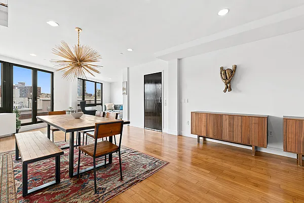 Rented by Compass | media 17