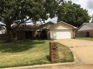 2203 Cardinal Ave, Duncan, OK 73533