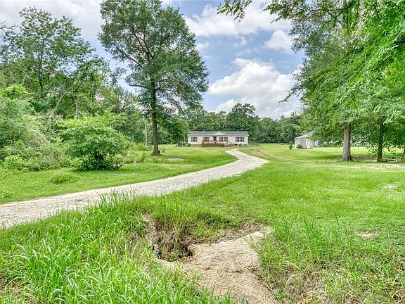 2nd image of 4045 Settlers Ln