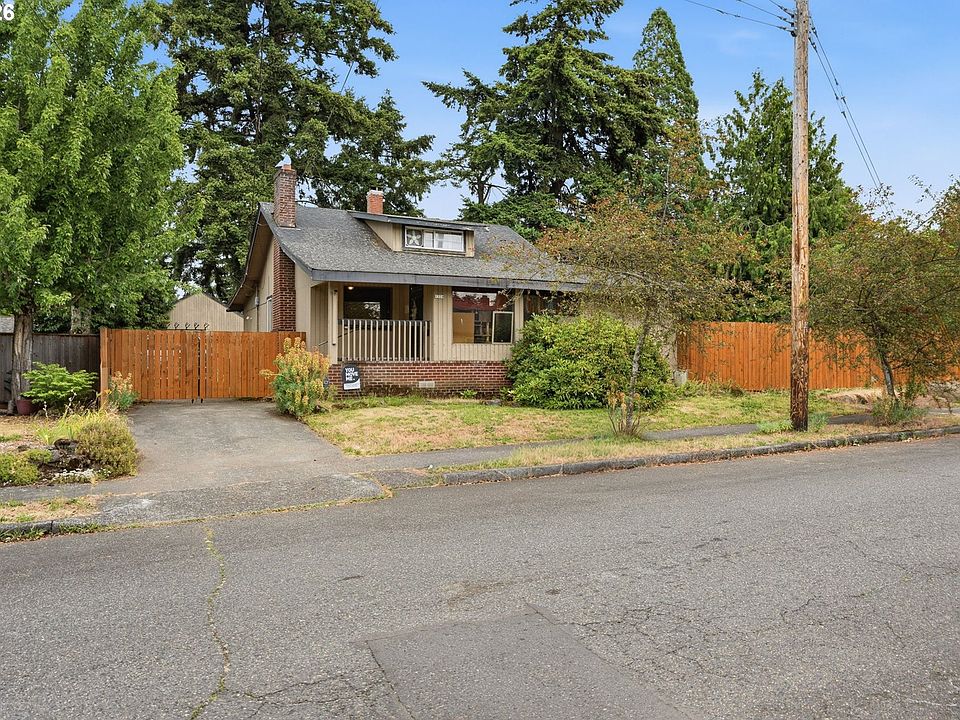 1st image of 1324 NE 79th Ave