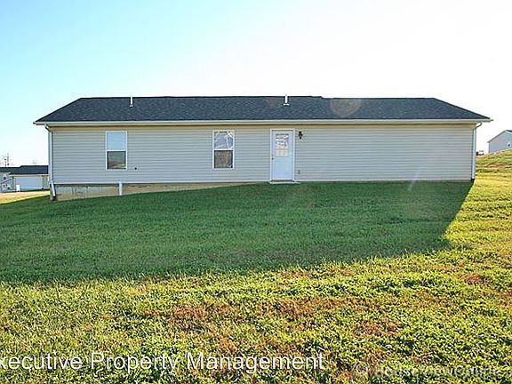 2nd image of 191 Black Willow Ln