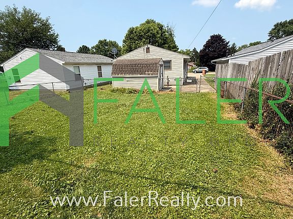 3rd image of 2724 Haig Ave