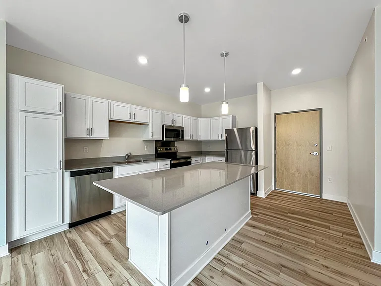 Stratford Pointe — Photo 83