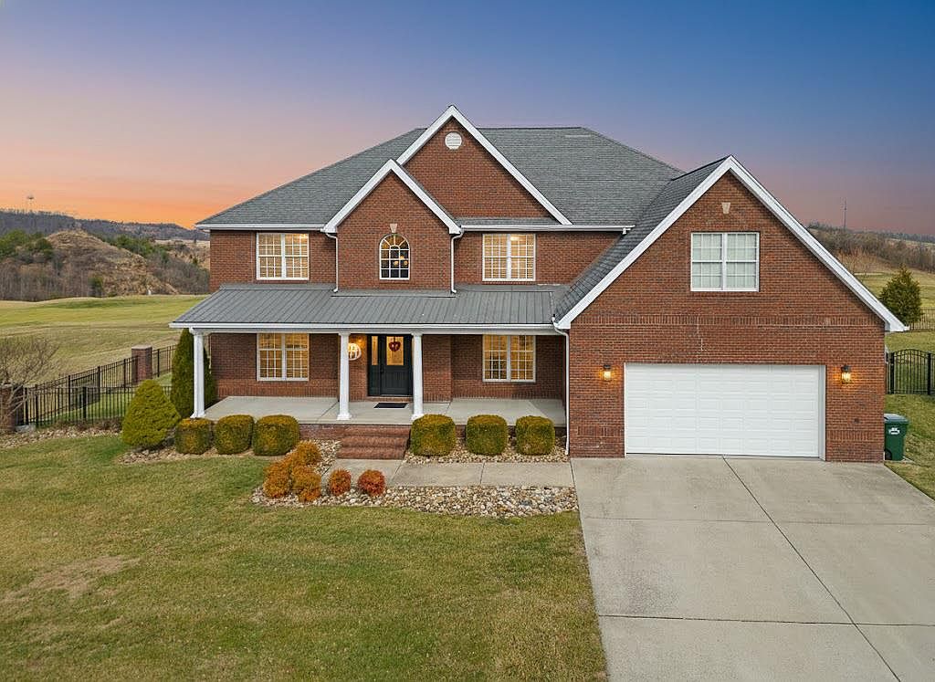 1265 Crestwood Dr