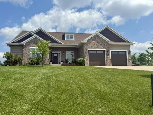 515 Fieldstone Court, Tomah, WI 54660
