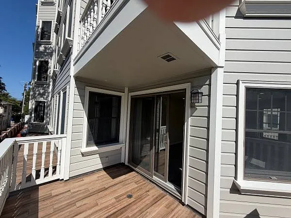 512 Walnut St. — Photo 2