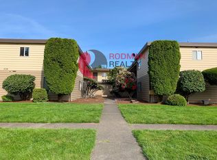 834 8th Avenue, Longview, WA 98632