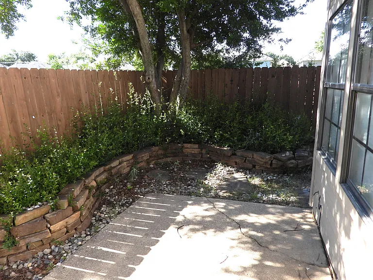 4090 Windhaven Ln — Photo 15