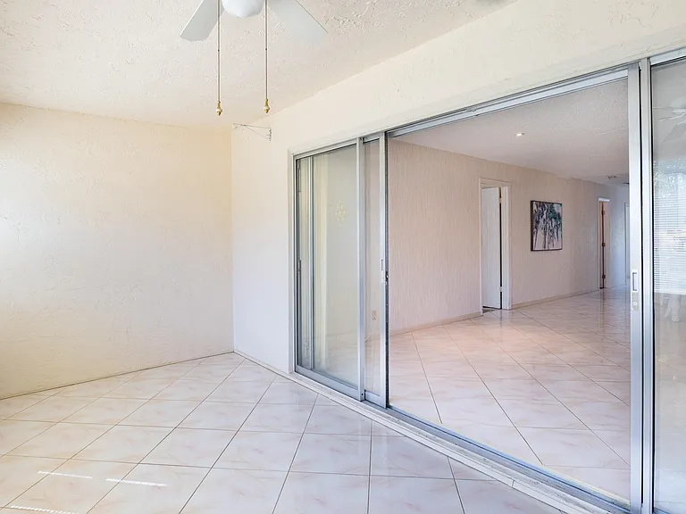 5160 Petal Pl #D — Photo 10