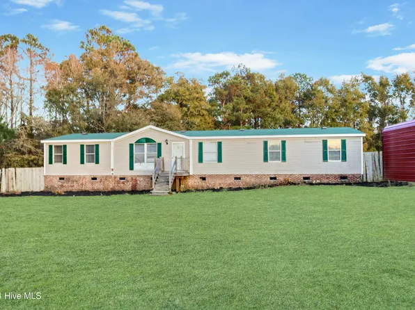 124 Hidden Creek Drive, Swansboro, NC 28584