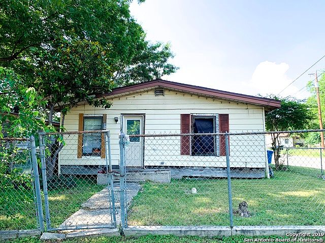 1st image of 1203 Linden Ave